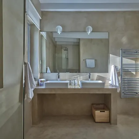 Terra Paros * Kostos