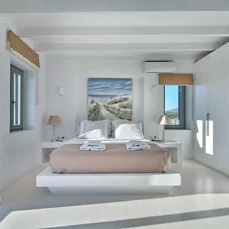 Terra Paros Villa